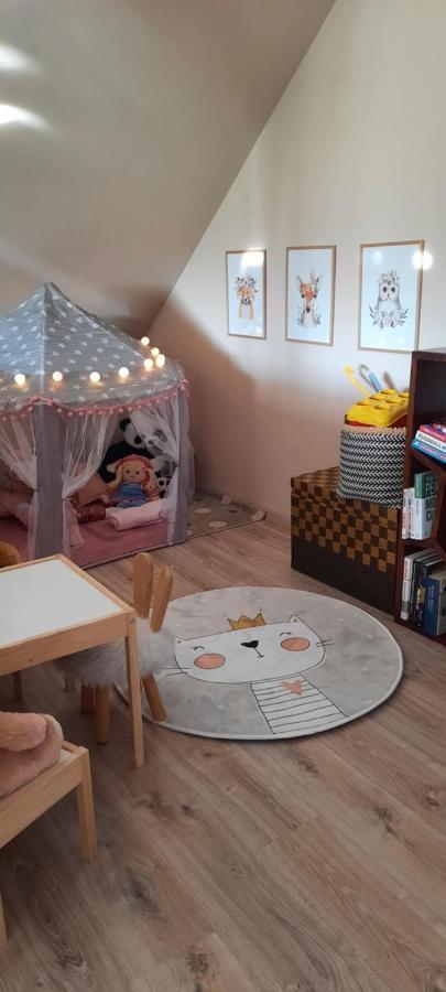 Liwa Garden Krzywa 11 Apartment Ngoại thất bức ảnh
