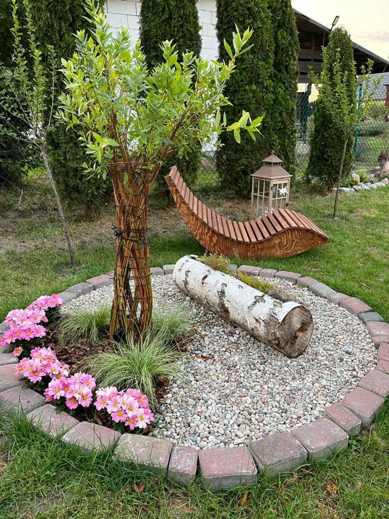 Liwa Garden Krzywa 11 Apartment Ngoại thất bức ảnh